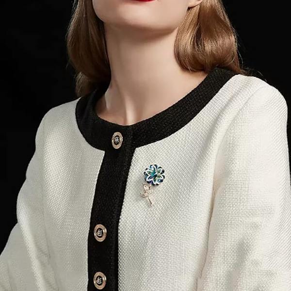 Rhinestone Blomst Brosche Nål til Kvinder Piger Forgyldt Blå Krystal Dækket Sjal Sjal Klip Broscher Boutonniere Pins Bryllup Buketter Kit