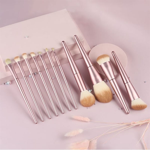 TECHNIQUE PRO RADIANCE MAKEUP BRUSH SET - 11 SMINKBORSTAR