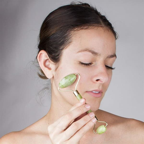 UNIQ Jade roller - Ansigtsruller til smuk hud - Sort