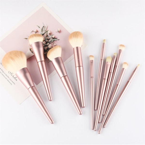 TECHNIQUE PRO RADIANCE MAKEUP BRUSH SET - 11 SMINKBORSTAR