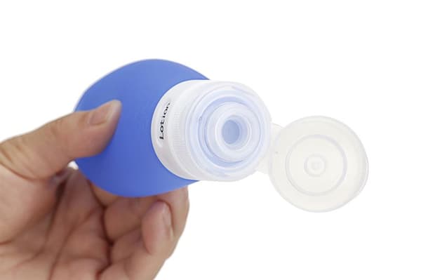 Återanvändbara Resflaskor i Silikon 4-pack (4 x 90 ml) för Schampo och Lotion