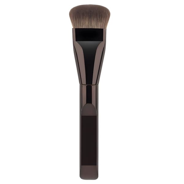 Technique PRO Sloped Foundation Brush vinklad sminkborste