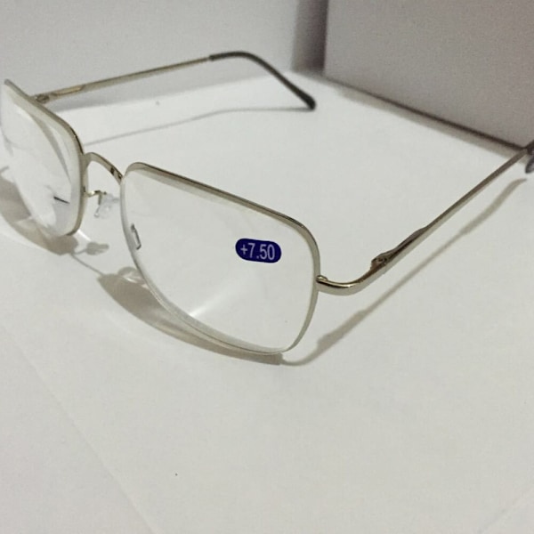 Läsglasögon +6.50 +7.00 +7.50 +8.00 Optiska Linser Unisex Svarta Metallbågar Silver +8.00 strength