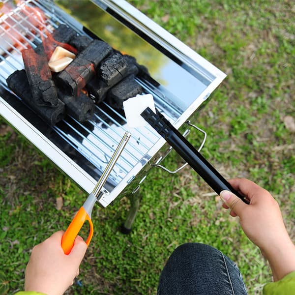 Ulkoilmagrillin hiilipihdit (28CM)