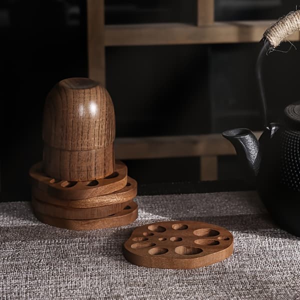 5 vakkert designede varmeisolasjonsmatter i mahogni 5 items