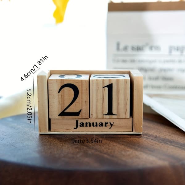 1 Gjenbrukbar skrivebordskalender i tre primary