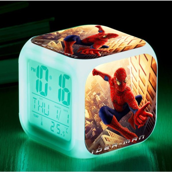 Spider-Man väckarklocka 7-färgsskiftande animeklocka i låda present B