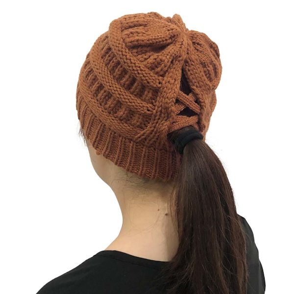 Vintervarm mössa med hästsvans för kvinnor - Stickad, slarvig skalle caramel colour