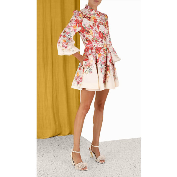 WONDERLAND NAPPIKIINNITYS MINI MEKKO M