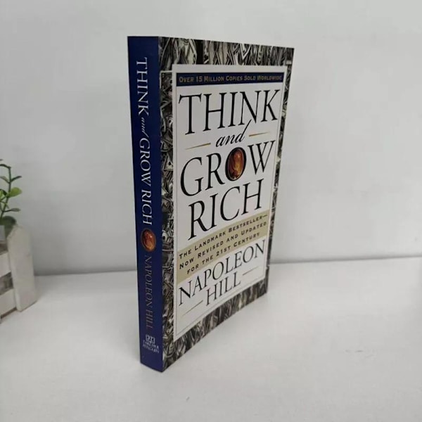 Tænk og bliv rig af Napoleon Hill (Paperback)
