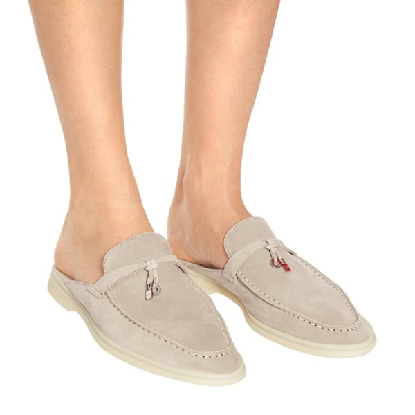 LORO PIANA Charms Walk Utsmyckade Mockamules Tofflor White Grey 41
