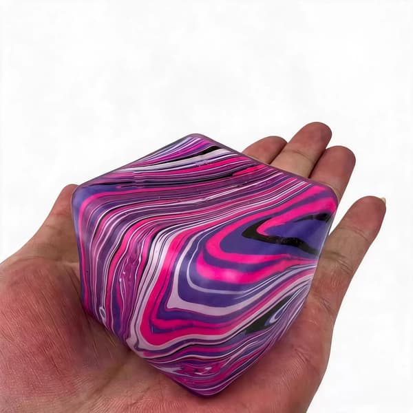 Kube stressball og sensorisk leketøy