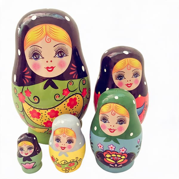 Ryska Matryoshka-dockor staplade i träkapslingsset 5 delar handgjorda leksaker