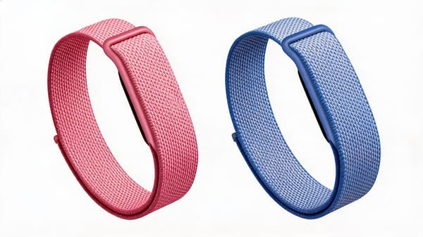 2 kellon ranneketta Google Fitbit Airille