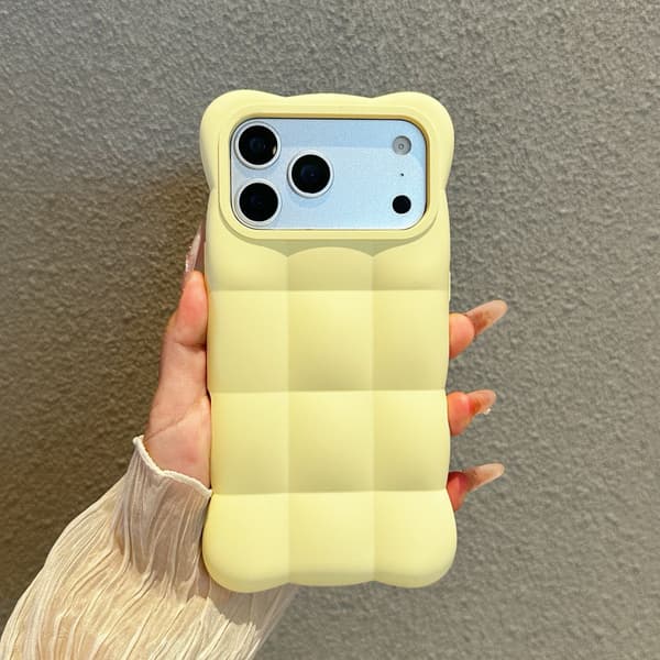 Silikondeksel til iPhone 18 Pro Max – Forsterkede kanter og kropp – Fallsikring Yellow