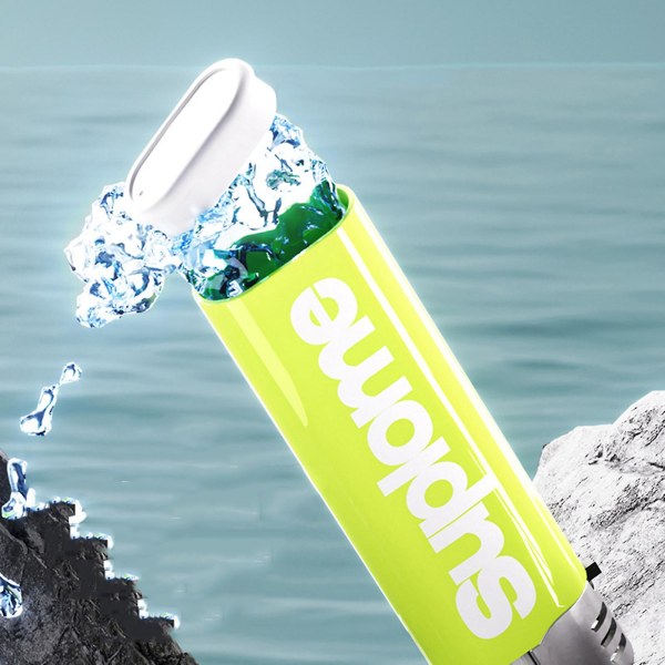 Lighter til vandskydende legetøj Lighter vandstænk prank sjovt mini vand trick legetøj vand lighter 243446 Green Free Size