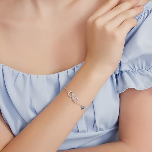 Sølv Infinity Armbånd for Kvinner, Justerbart Kjærlighetsarmbånd for