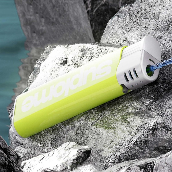 Lighter til vandskydende legetøj Lighter vandstænk prank sjovt mini vand trick legetøj vand lighter 243446 Green Free Size