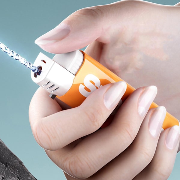 Lighter til vandskydende legetøj Lighter vandstænk prank sjovt mini vand trick legetøj vand lighter 243446 Orange Free Size