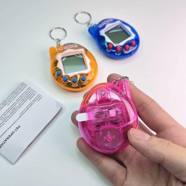 Mini Handheld Virtual Rabbit Pet Keychain Toy - Perfect for Halloween, Christmas, and Easter Gifts