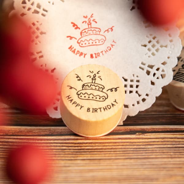 #6 deler per sett med gratulerer med dagen stempel tre stempler#