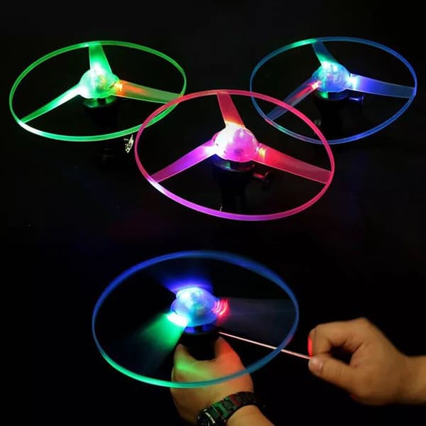 #LED Lysende Lekehelikoptre 4 Stykker Flygende Leke LED Lysende Leke Gløder i Mørket Bursdagsgaver LED Lysende Leke#
