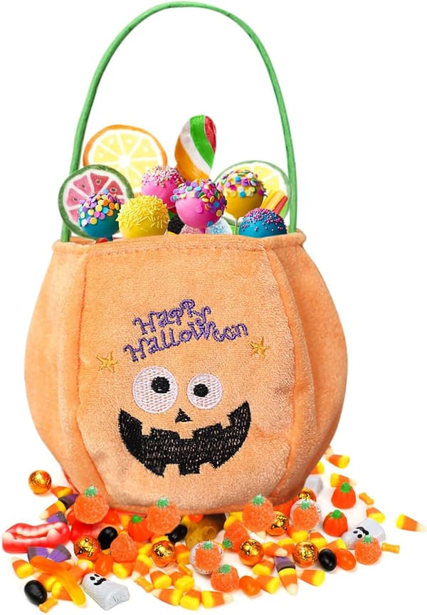Isolerede Halloween-slikposer Snacks, gaver og stofposer