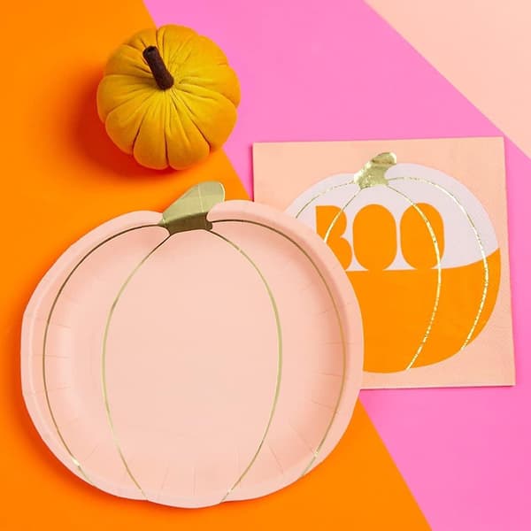 Pumpaformade Halloween-tallrikar - paket med 8 engångsservis
