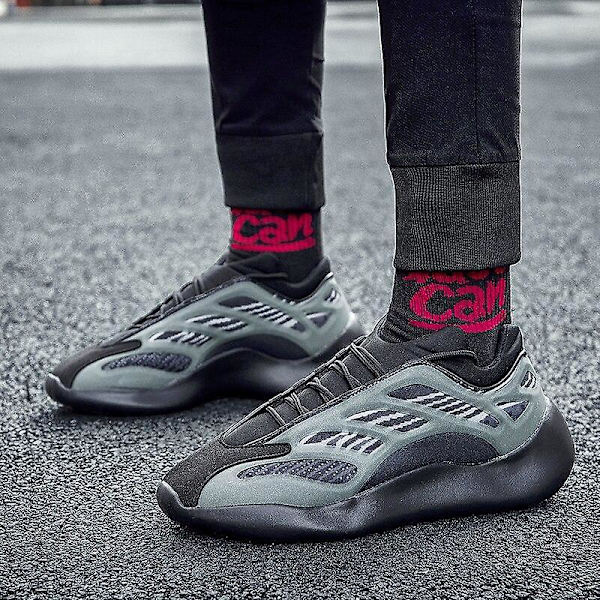 Casual högkvalitativa sneakers black-gray 6.5