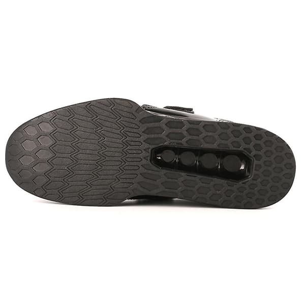 Tyngdlyftningsgym, Bright Black Sneakers 43