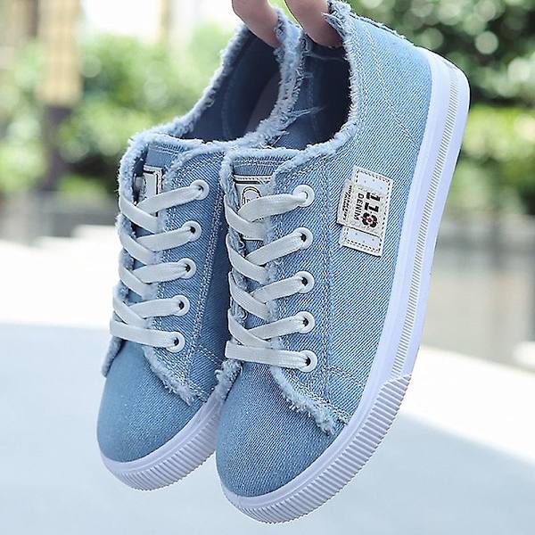 Canvas sale sneakers black