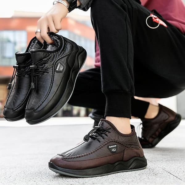 Herr Vår Sommar Sneakers i Konstläder black plush 11.5