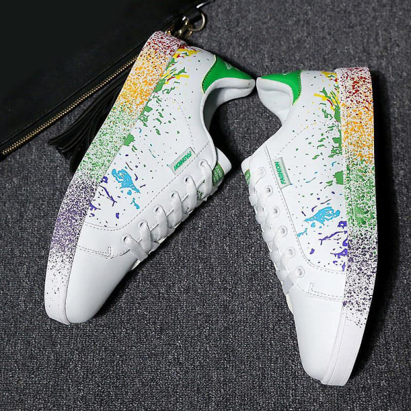 Platta sneakers för kvinnor, skor med snörning av graffitiplattformar White 6.5