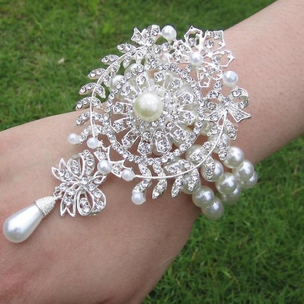 Prom Hand Corsage Pearl Jeweled Crystal Bling Bröllopsarmband White