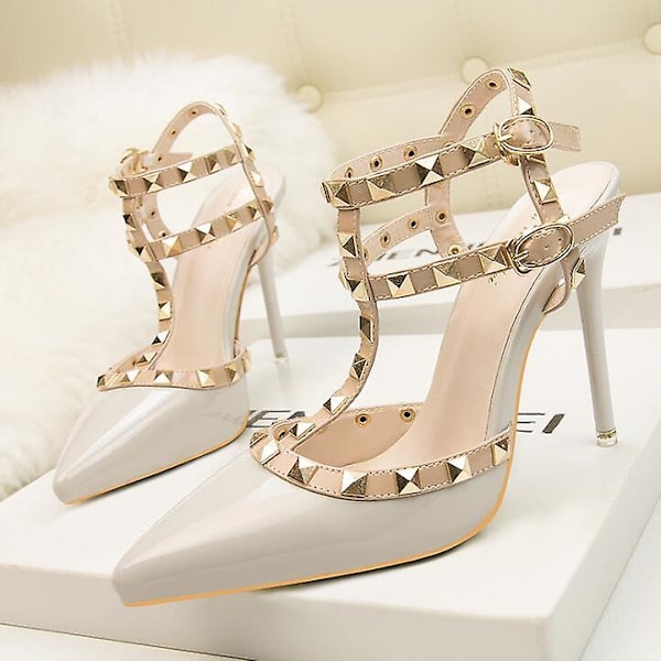 Roman Fashion Klackar Lack-läder Metallic Rivet Sandaler - Grå 34