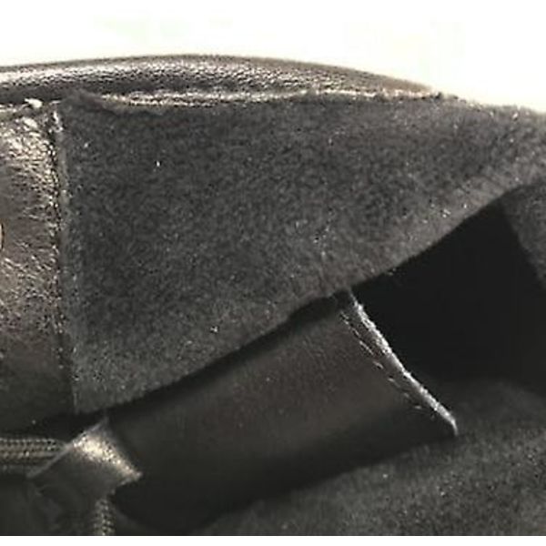 Korta stövlar i äkta läder med mittrör 38 / 6 holes plus velvet