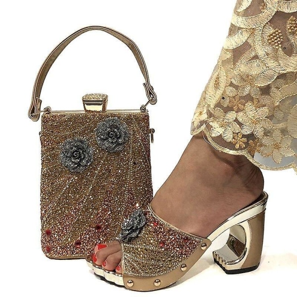 Fashionabla italienska applikationer Lady Sandaler 42 / only shoes peach