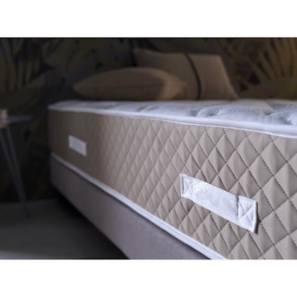 Madras 180x190 cm Memory foam elastisk Onix tykkelse 27 cm +/- 2 Fasthed Middel-Høj. ECCOX