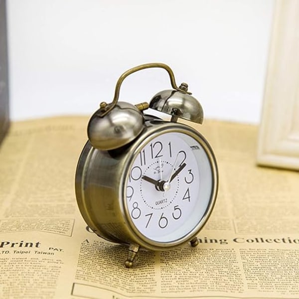 Vintage väckarklocka, 3" vintage dubbelklocka väckarklocka med nattljus, högt ingen tick (brons)