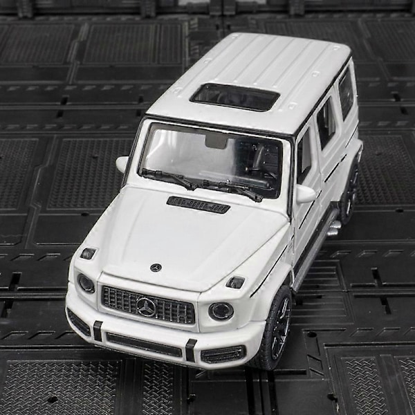 1:32 s G63 G65 SUV Legetøjsbil i Metal med Støbte Detaljer Off-Road Køretøj Simuleret Lyd og Lys Samling Børnegave black