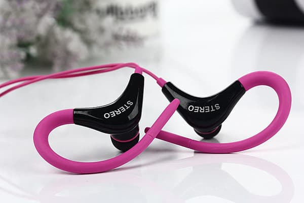Actrail Stereo Sporthörlurar med Mikrofon Samtalskontroll - Rosa Pink