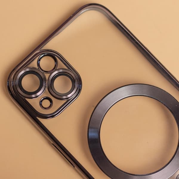 iPhone 17e / iPhone 16e - MagSafe-kompatibelt Chrome Skal med Kameraskydd Transparent