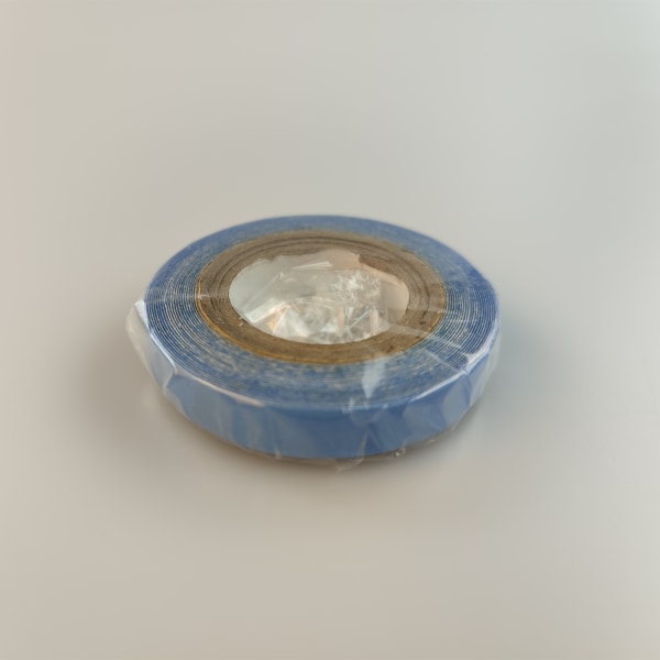 Dobbeltsidig tape for hair extensions/parykker 1 rull 0,8 cm