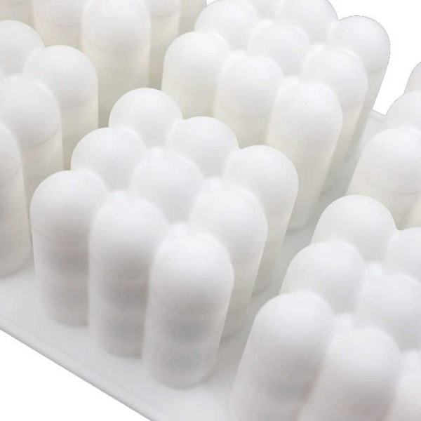 6 kpl kynttilän muotoisia tee-se-itse kynttilöitä 6 kuutiota valkoista white