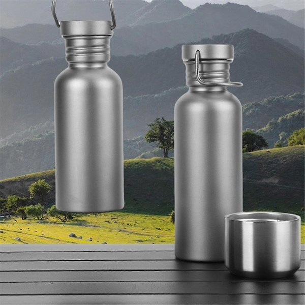 Titanium Vattenflaska 750ml - Ultralätt, Läcksäker, Återanvändbar Sportflaska för Cykling, Vandring, Camping