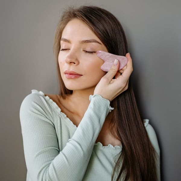 Gua Sha-stein for ansiktsmassasje - Rosa