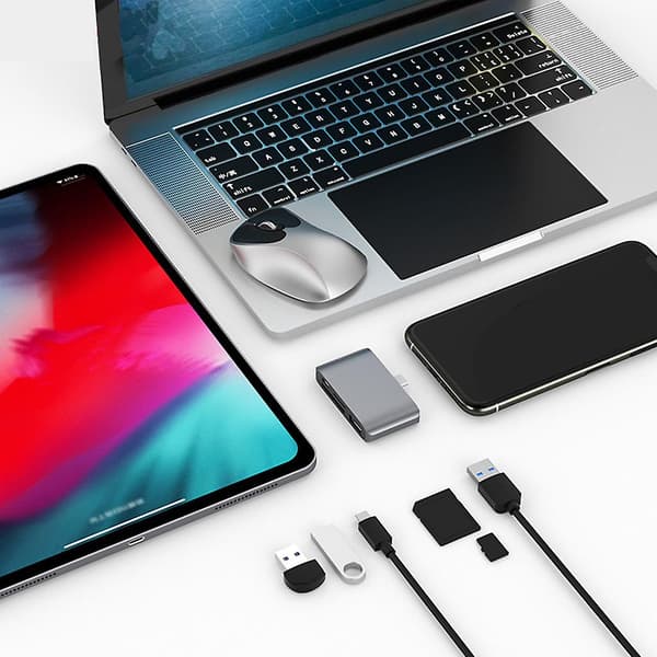 Usb Type-c Hub 4 i 1 Adapter Hub med Usb 3.0-portar Sd/micro /tf-kortläsare