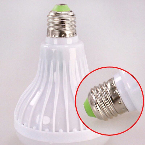 Hvidt lys farve Intellig musik scene lampe trådløs musik scene lys E27 Led -kompatibel