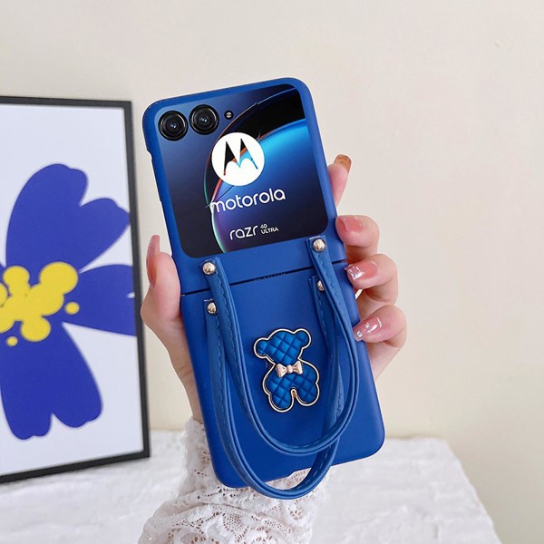 Cute Bear Case Compatible Motorola Razr 40 Ultra, Hard Pc Slim Cover With Handbag Wristband For Motorola Razr Plus 2023