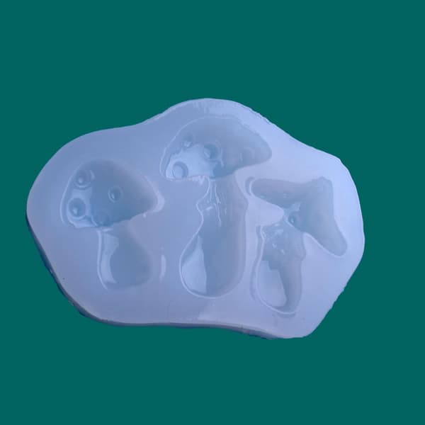 Mini 3D soppform i silikon for UV-lim og harpikshåndverk